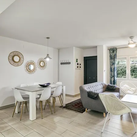 Casa En Reformada Feriehus Begur